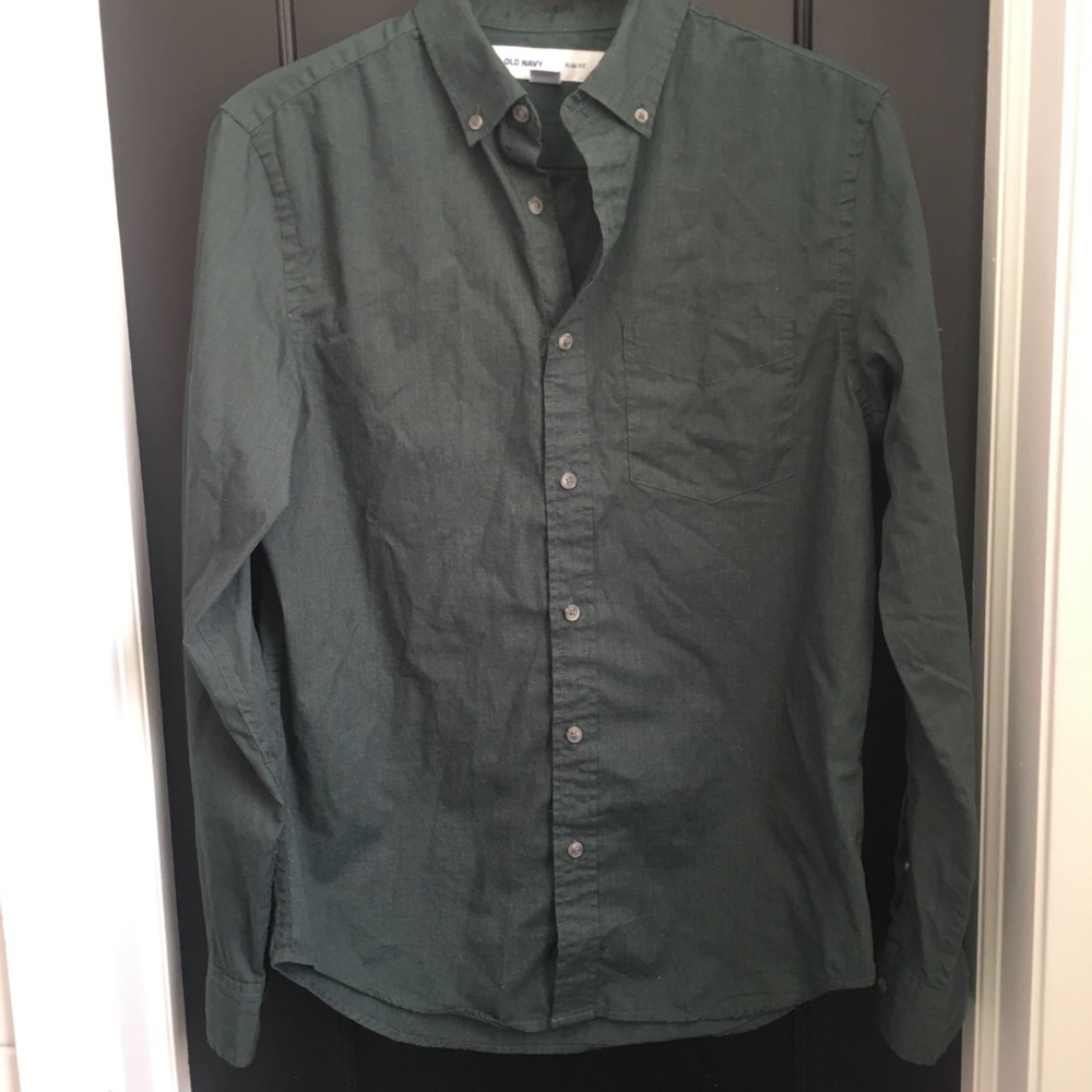 Men’s green button down